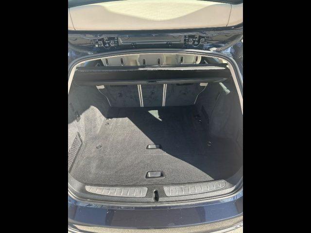 BMW 318 Serie 3 (F30/31) - d Touring Luxury