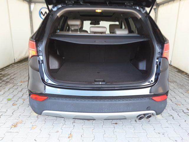 HYUNDAI Santa Fe 2.2 CRDi 197cv 4WD Automatica Style