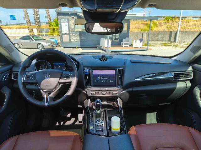 MASERATI Levante V6 Diesel 275 CV AWD