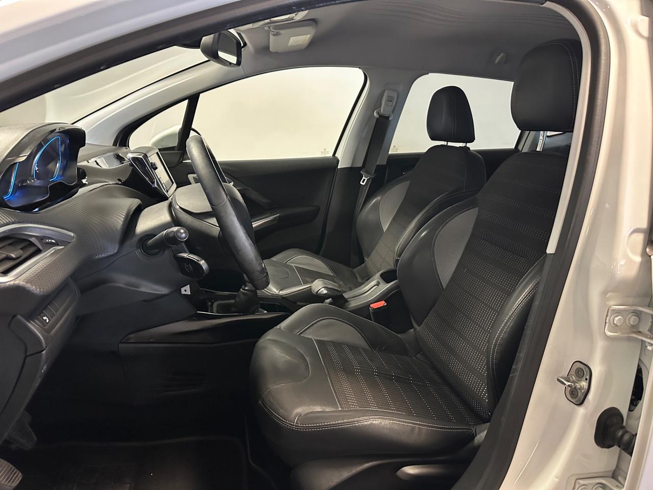 PEUGEOT 2008 ALLURE 1.6 BLUEHDI 100CV PRONTA CONSEGNA