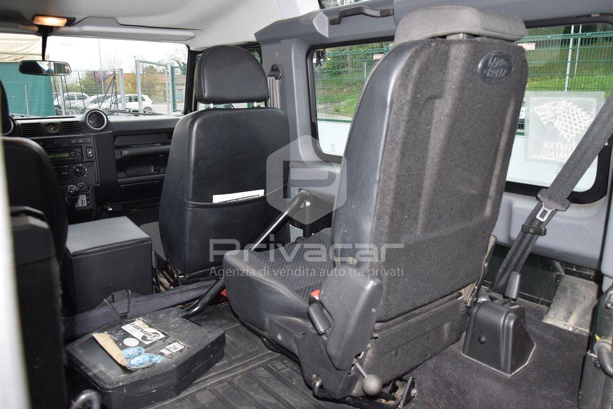 LAND ROVER Defender 90 2.4 TD4 Station Wagon S