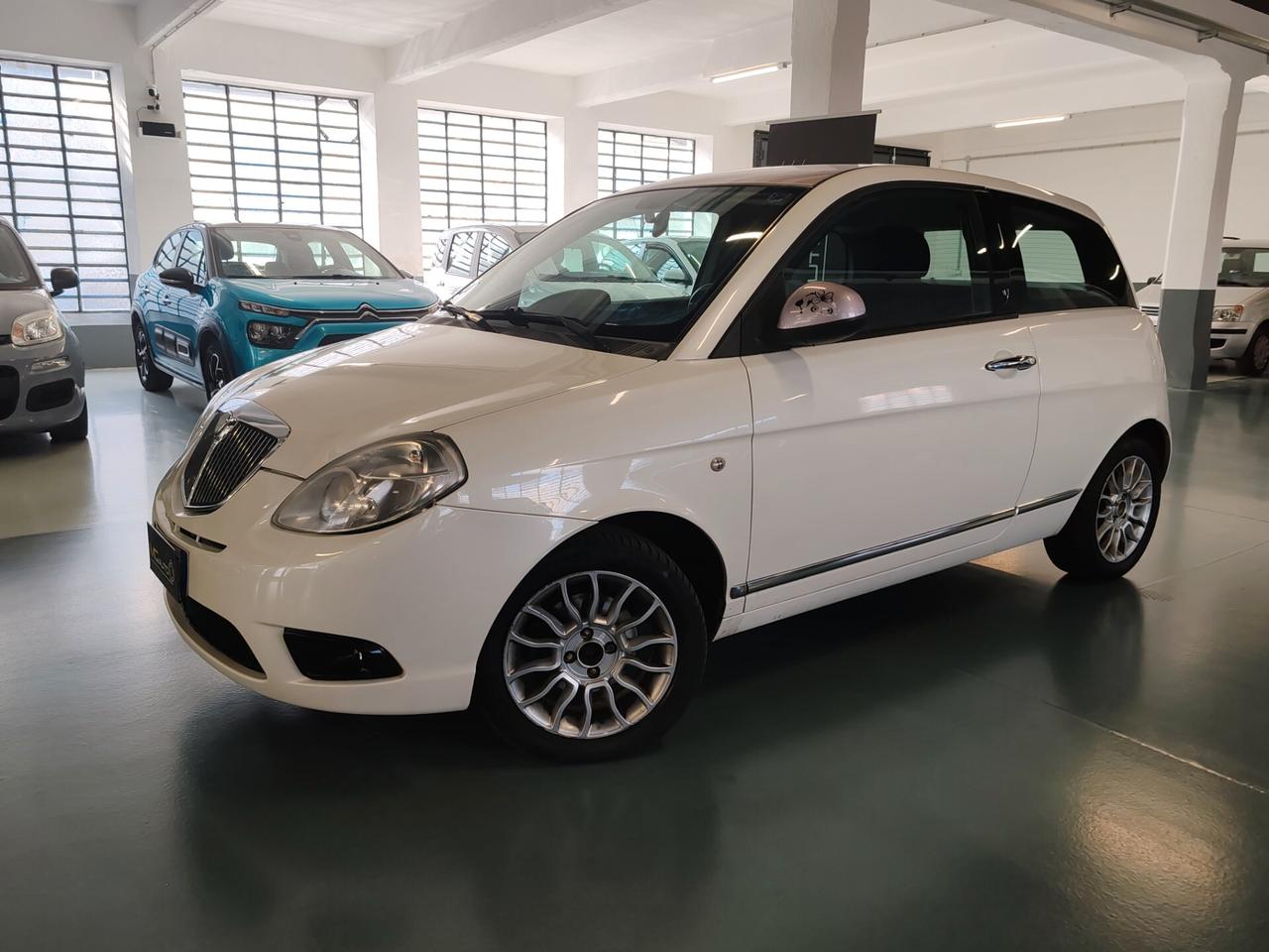Lancia Ypsilon 1.2 69 CV Gpl