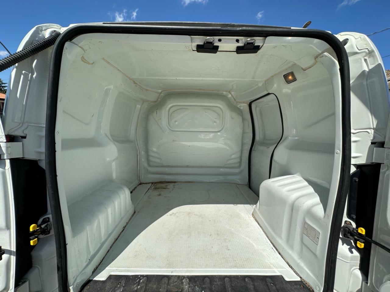 Fiat Fiorino 1.3 M-Jet 95cv Cargo