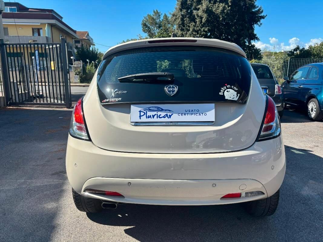 Lancia Ypsilon 1.2 Gold ecochic Gpl 69cv my16