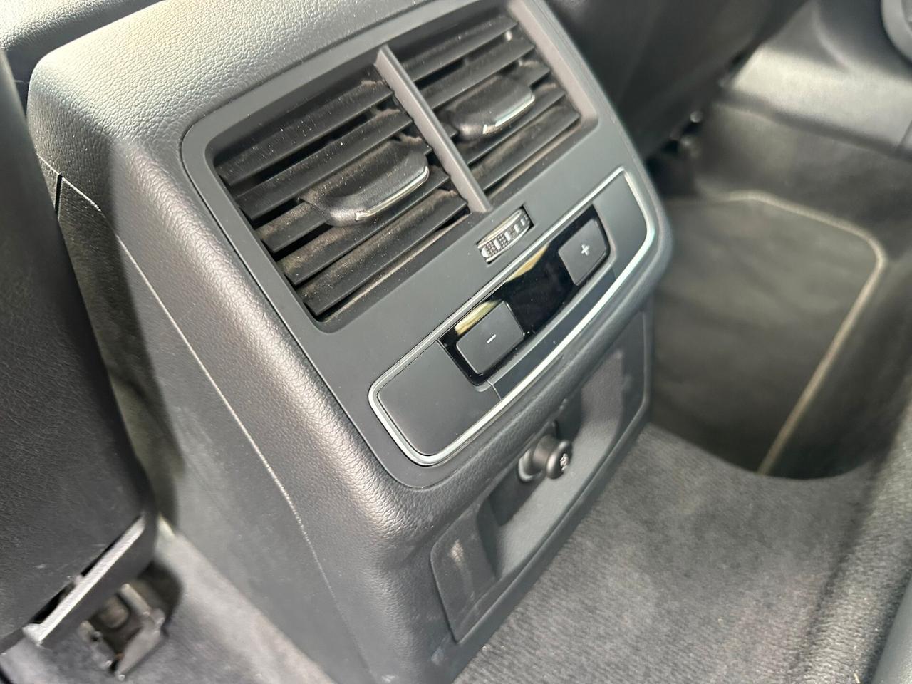 Audi A4 Avant 35 TDI/163 CV S tronic line edition