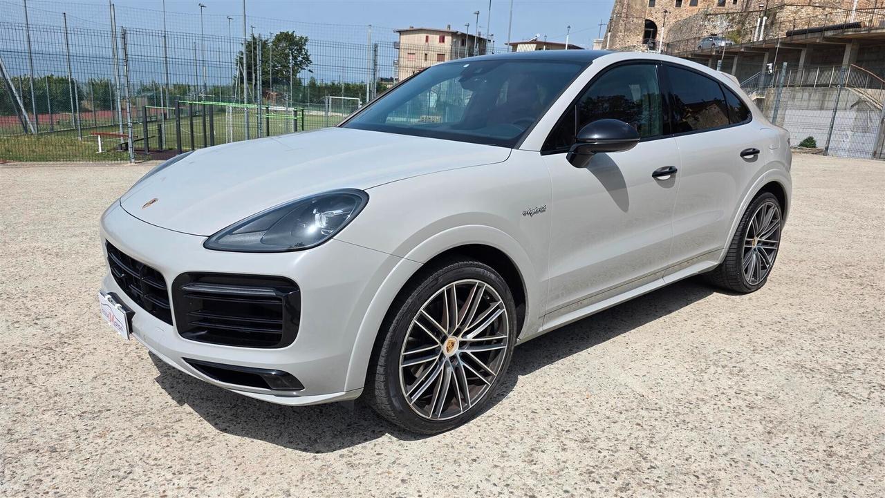 Porsche Cayenne Coupé 3.0 V6 E-Hybrid
