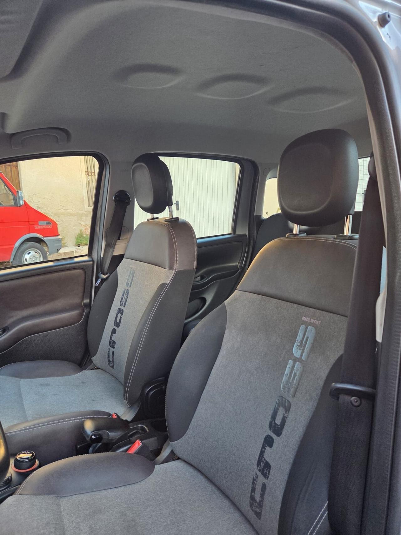 Fiat Panda Cross 1.3 MJT 95 CV S&S 4x4 perfetta unico proprietario garanzia 12 mesi