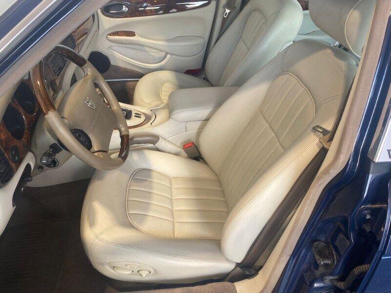 Jaguar Xj Sovereign 3.2 cat