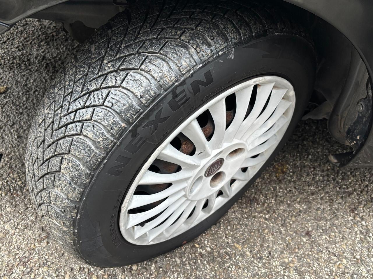 Fiat Grande Punto 1.2 5 porte Dynamic OK NEOPATENTATI