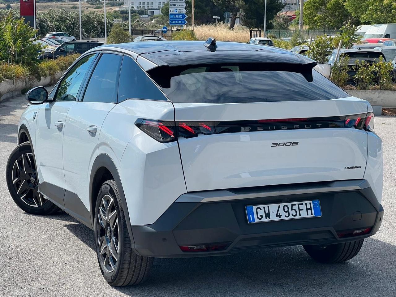 Peugeot 3008 Hybrid 136 e-DCS6 GT