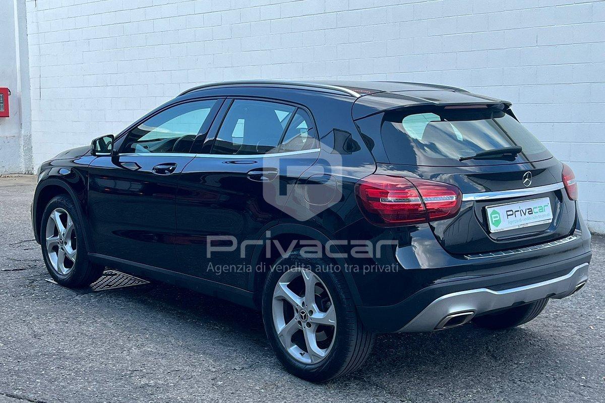 MERCEDES GLA 180 Sport