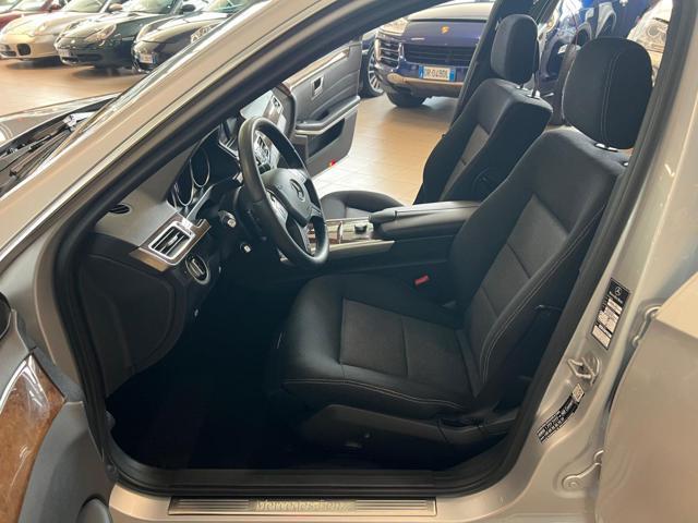 MERCEDES-BENZ E 220 BlueTEC S.W. 4Matic Automatic Business