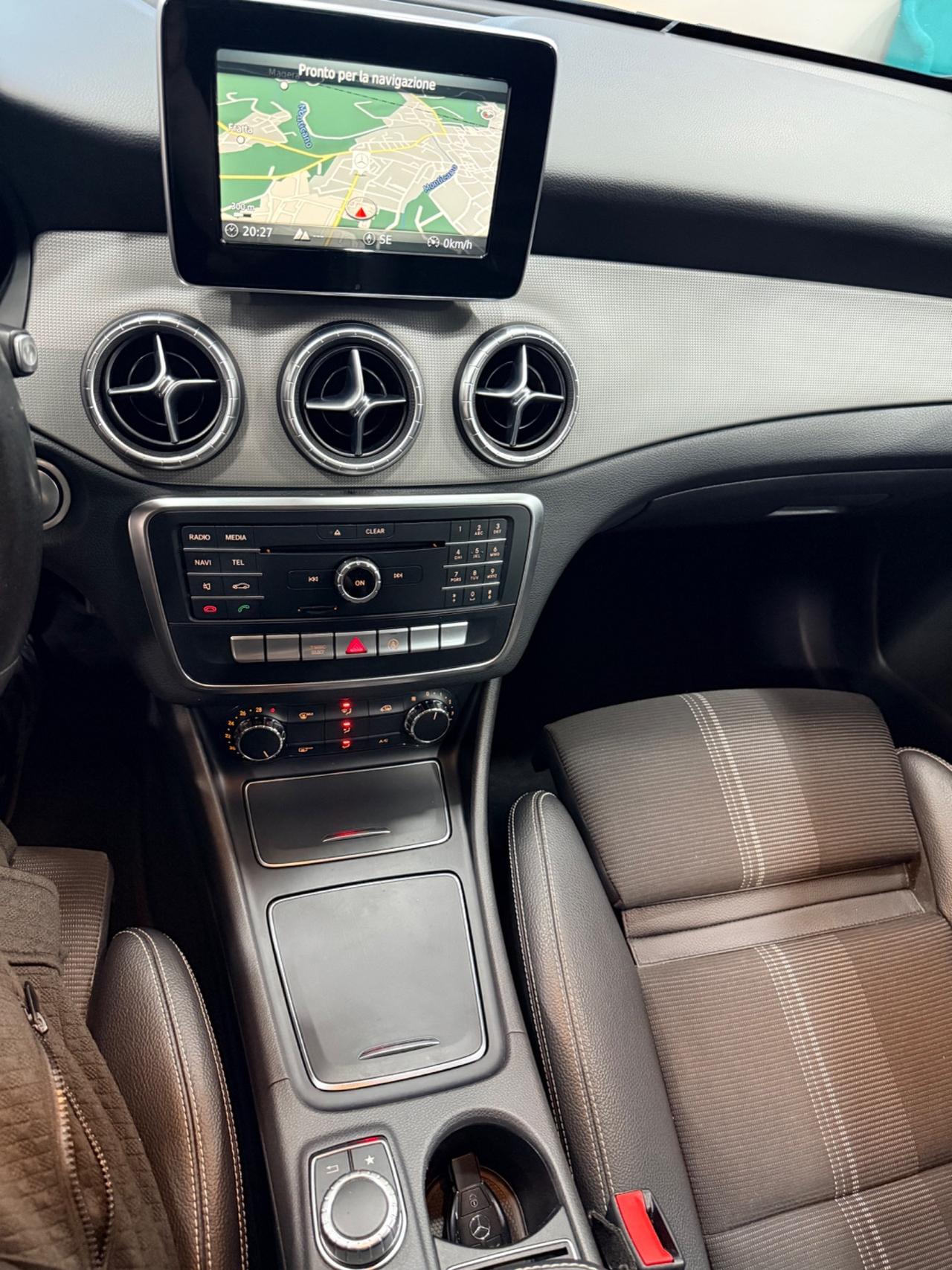 Mercedes-benz CLA 200 d Automatic Sport