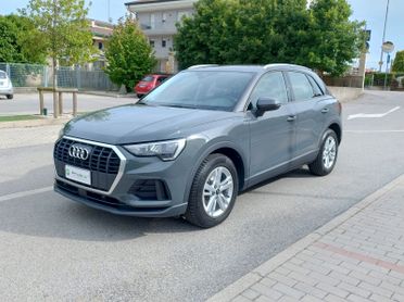 Audi Q3 35 TFSI S tronic Business IBRIDA-UNIPRO