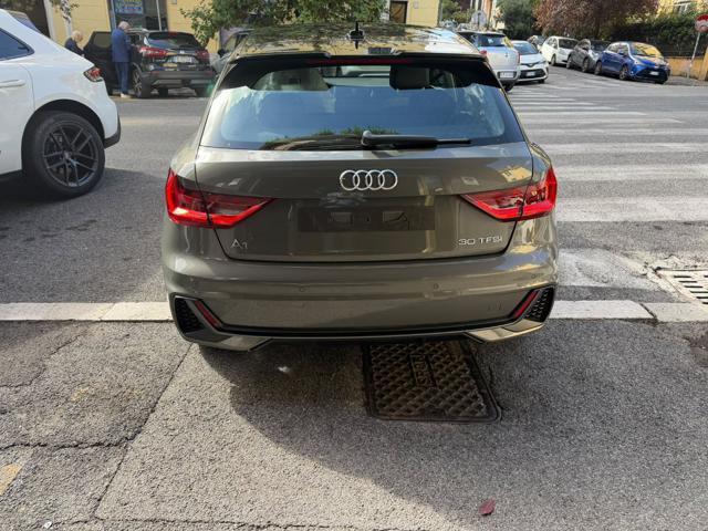 AUDI A1 SPB 30 TFSI Sportback-S tronic-S line edition-