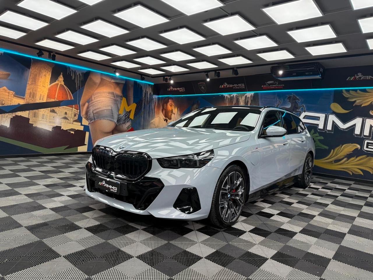 Bmw 530 530e xDRIVE TOURING MSPORT PRO (602)