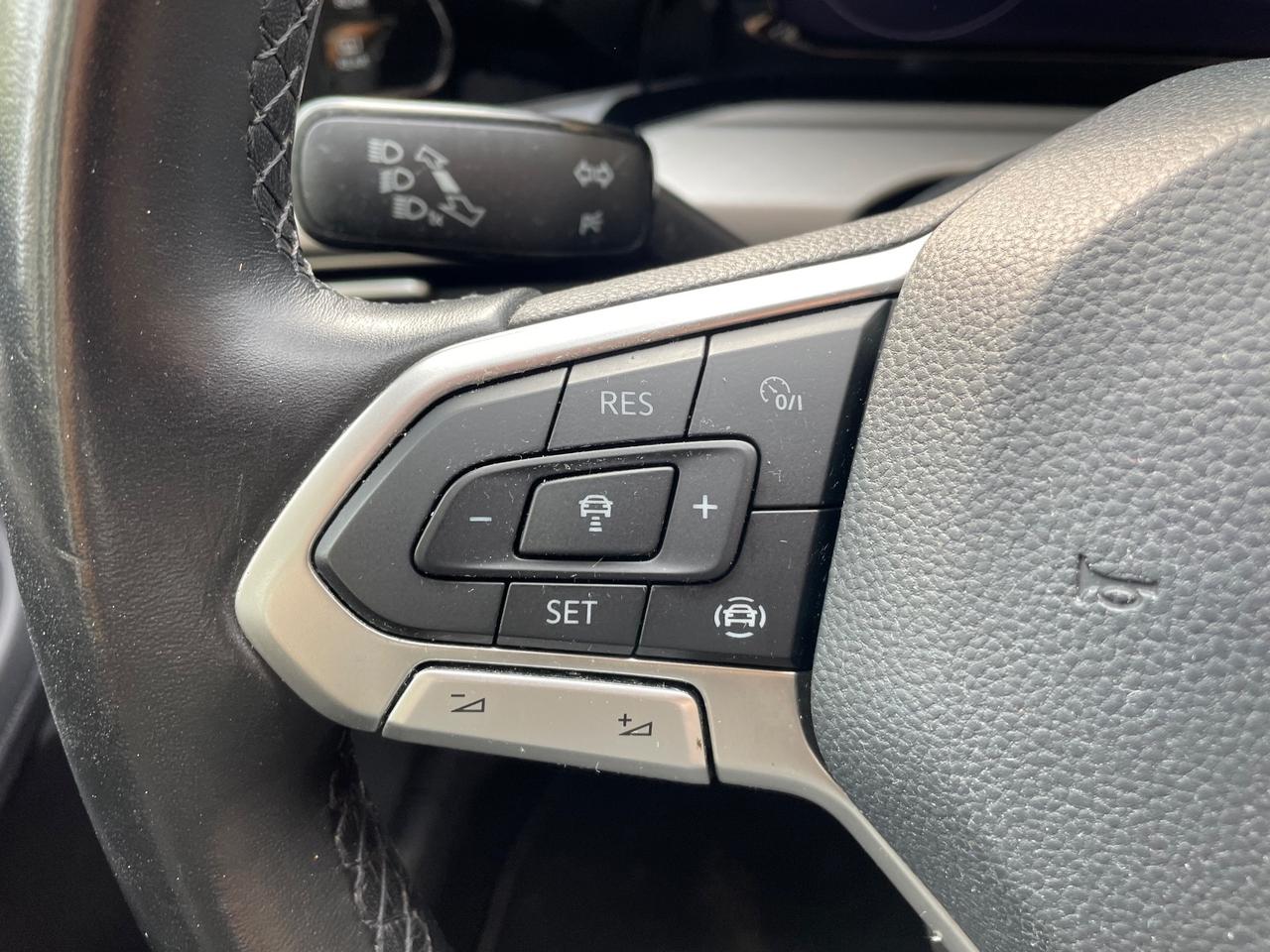 Volkswagen Golf 2.0 TDI Style/1PROP/GARANZIA
