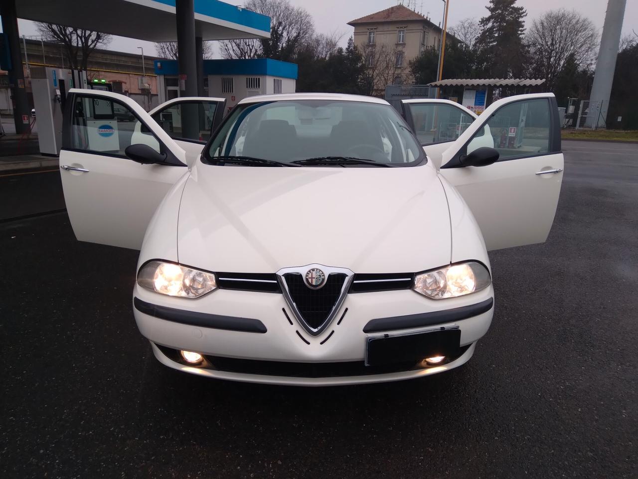 Alfa Romeo 156 2.0i 16V Twin Spark cat Selespeed Distinctive