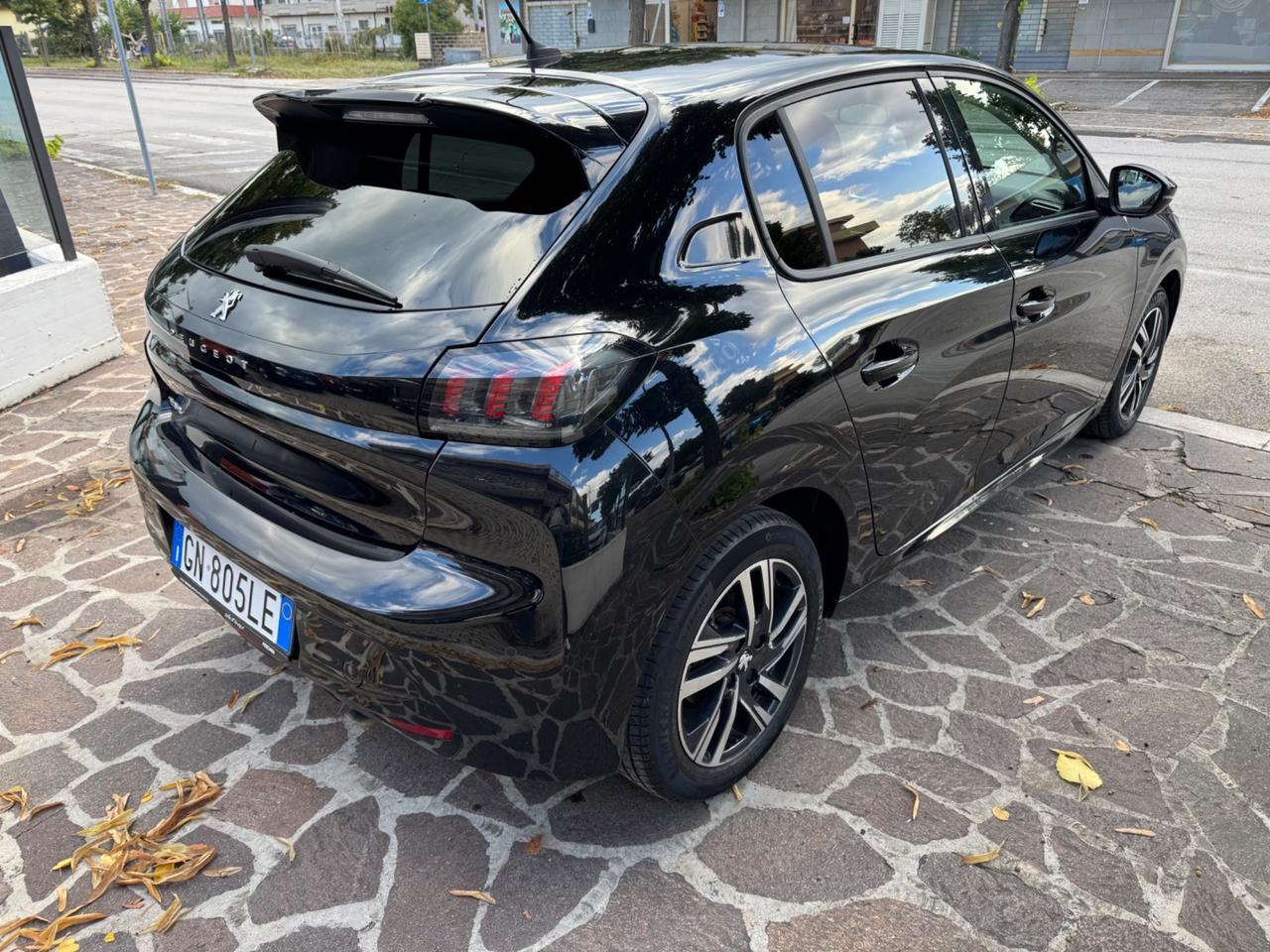 Peugeot 208 PureTech 100 Stop&Start EAT8 5 porte Allure Pack (24 mila km)
