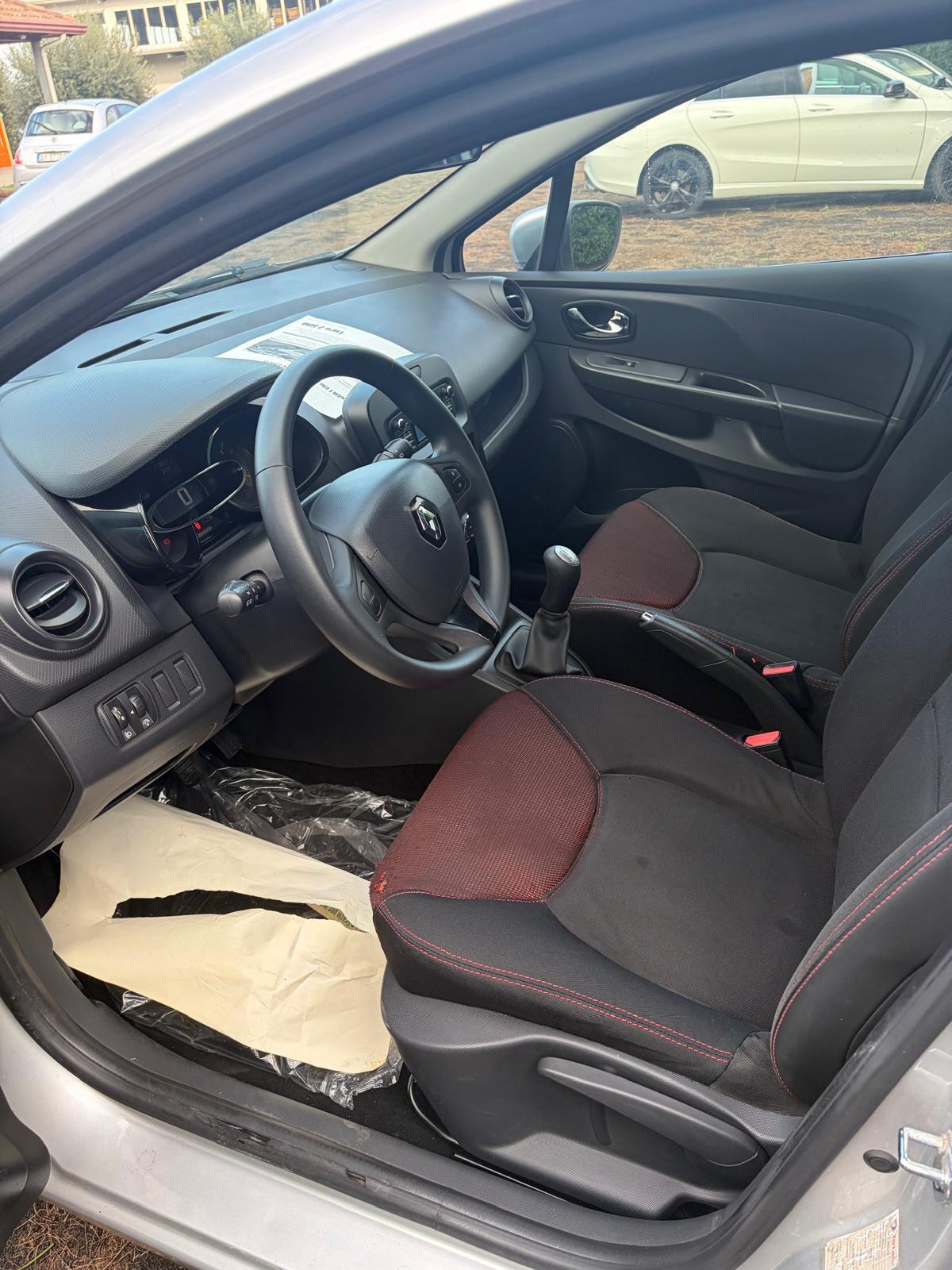 Renault Clio 1.5 dCi 8V 75CV 5 porte Live