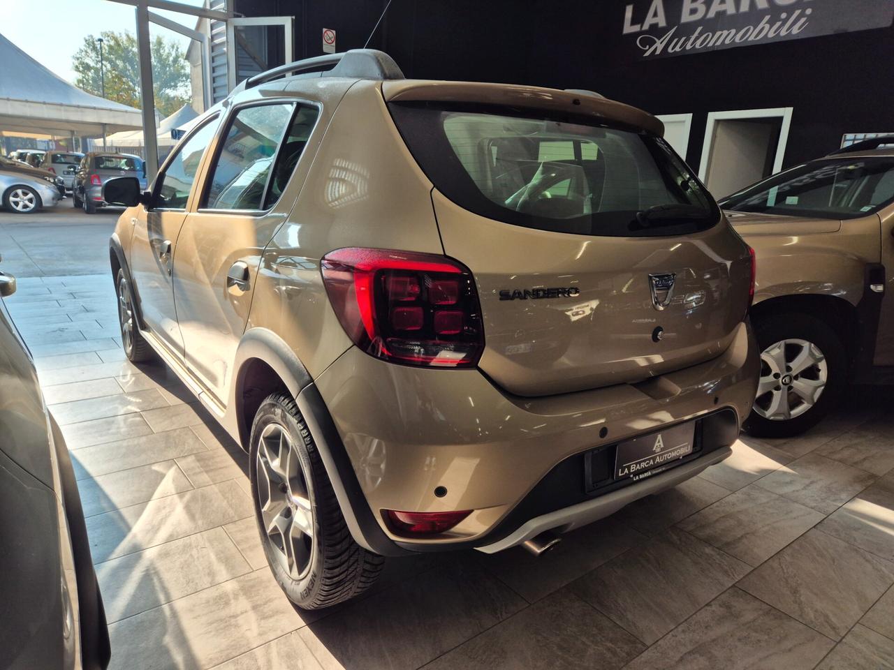 Dacia Sandero Stepway 1.0 TCe 100 CV ECO-G Comfort