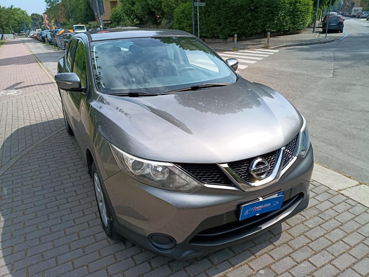 Nissan Qashqai 1.2 DIG-T Visia