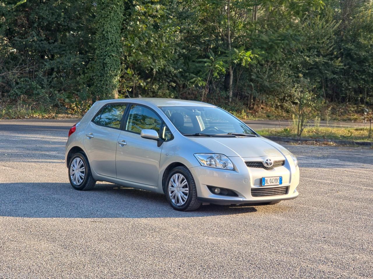 Toyota Auris 2.0 D-4D DPF 5 porte Sol CV-126 E4 Manuale NEO 2007
