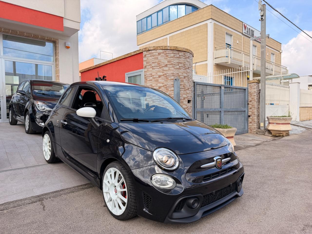Abarth 595 1.4 Turbo T-Jet 145 CV-2018/OZ 17"