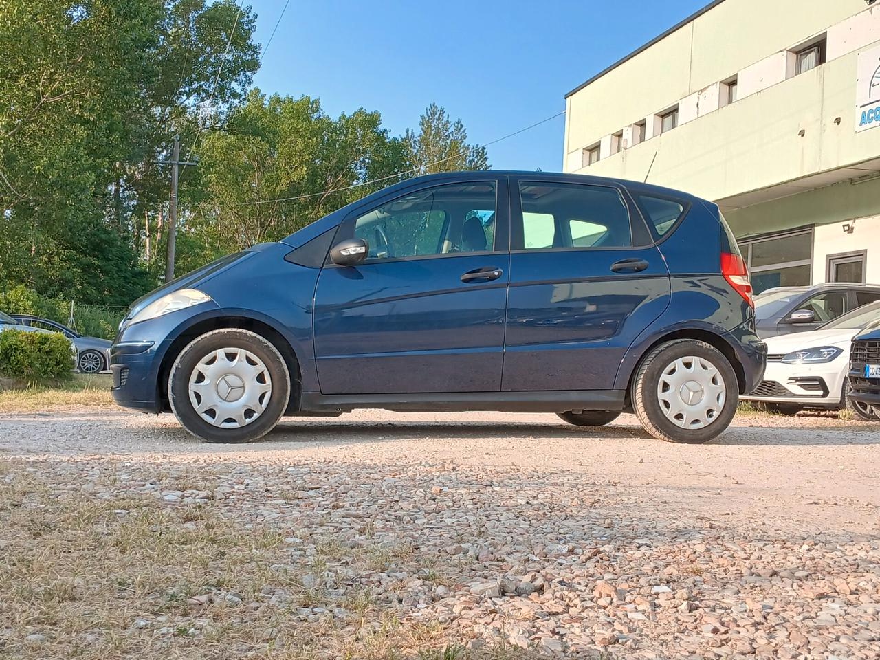 Mercedes-benz A 170 .