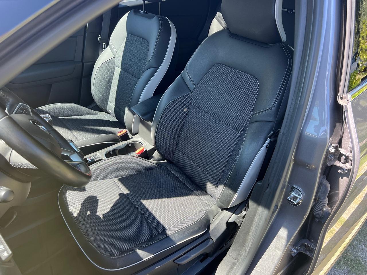 Renault Captur intens tce 100cv GPL-2023 "IMPECCABILE"