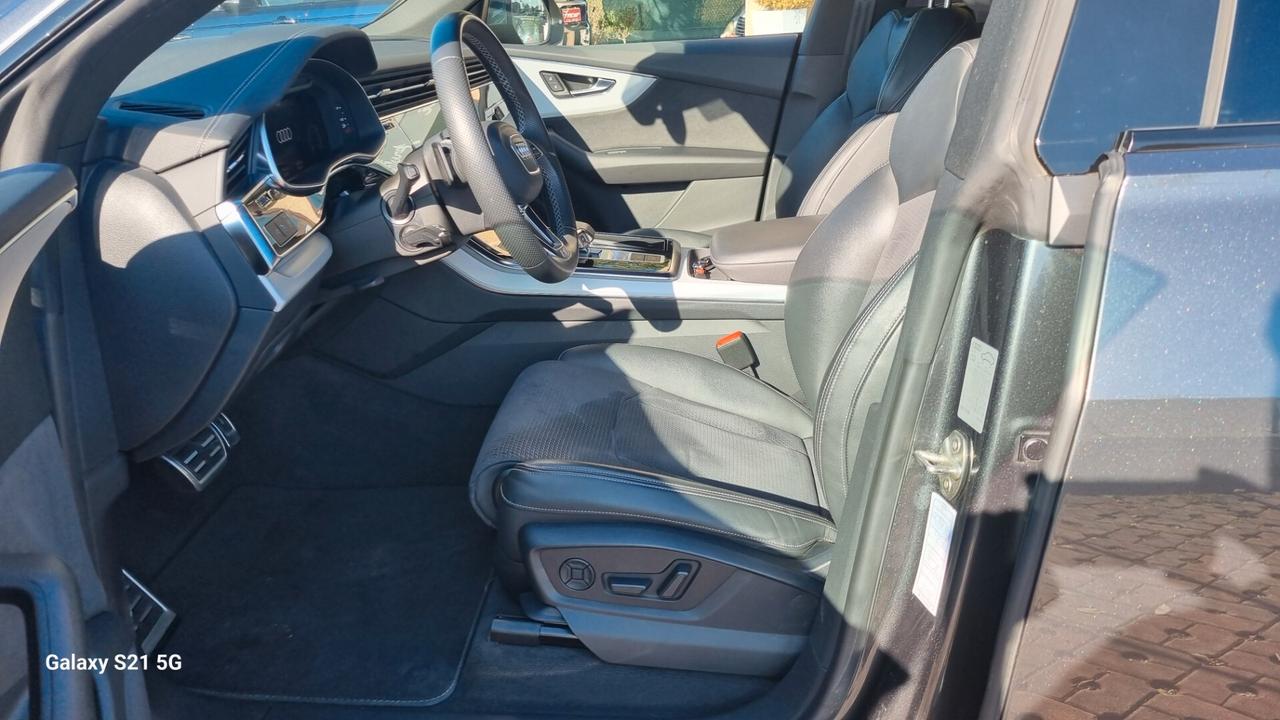 Audi Q8 45 TDI quattro tiptronic Sport S LINE