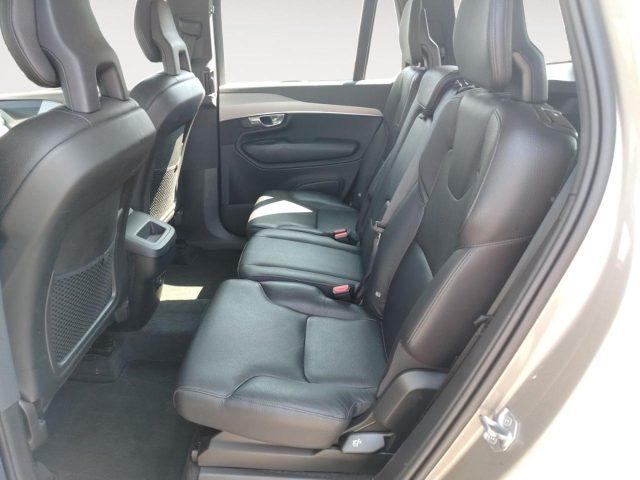 VOLVO XC90 B5 (d) AWD Geartronic 7 posti Momentum