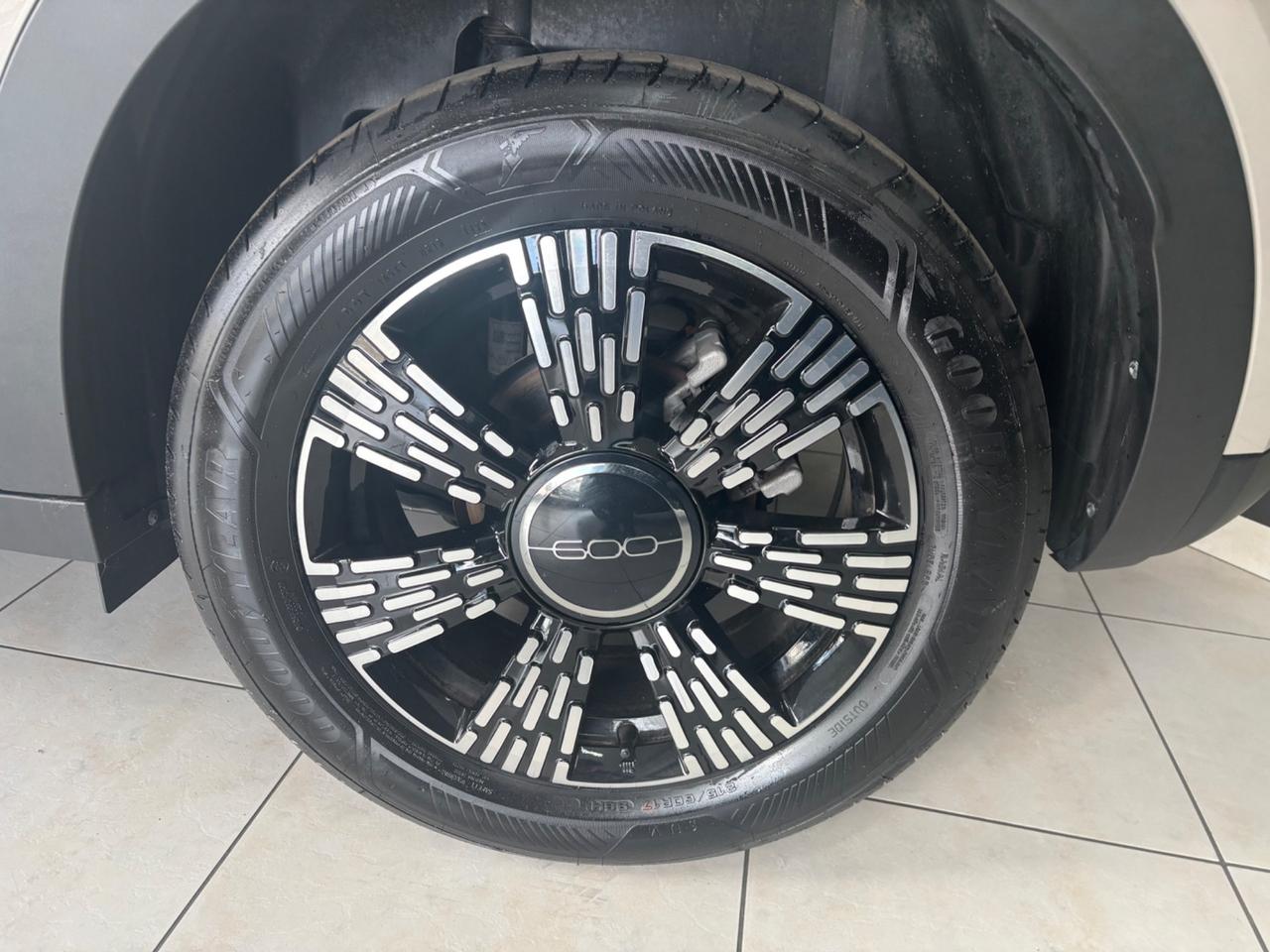Fiat 600 Hybrid 145 CV DCT MHEV