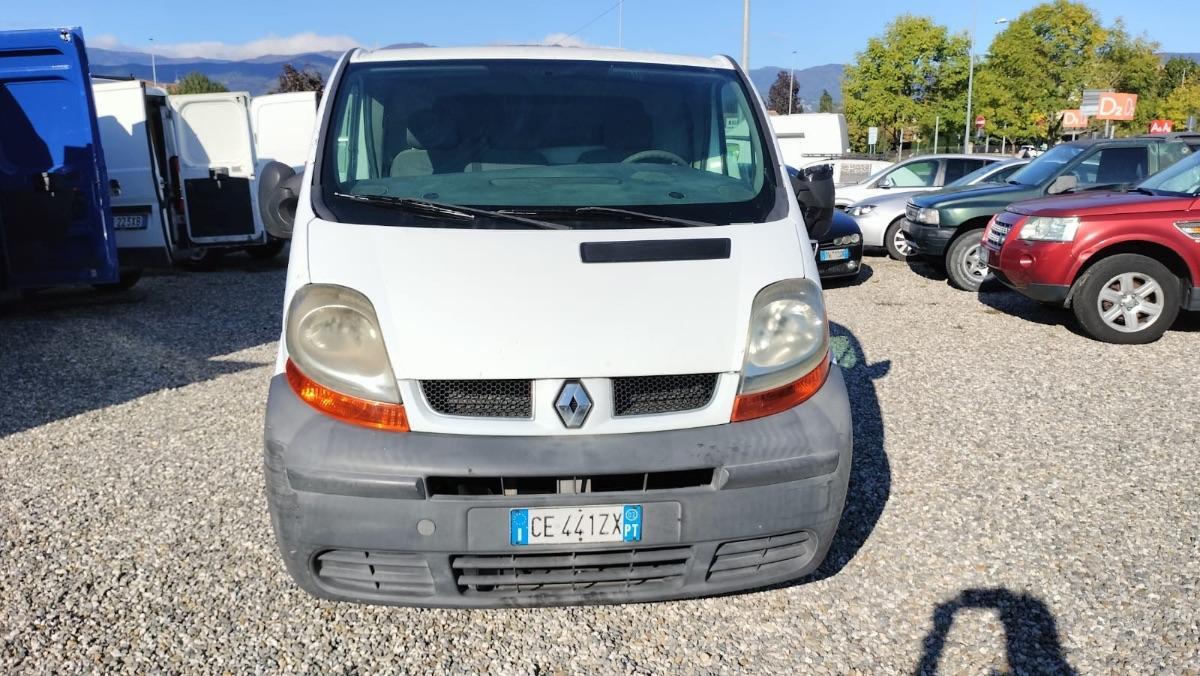 RENAULT trafic T27 1.9 dci 100cv L1H1 trafic T27 1.9 dci 100cv L1H1