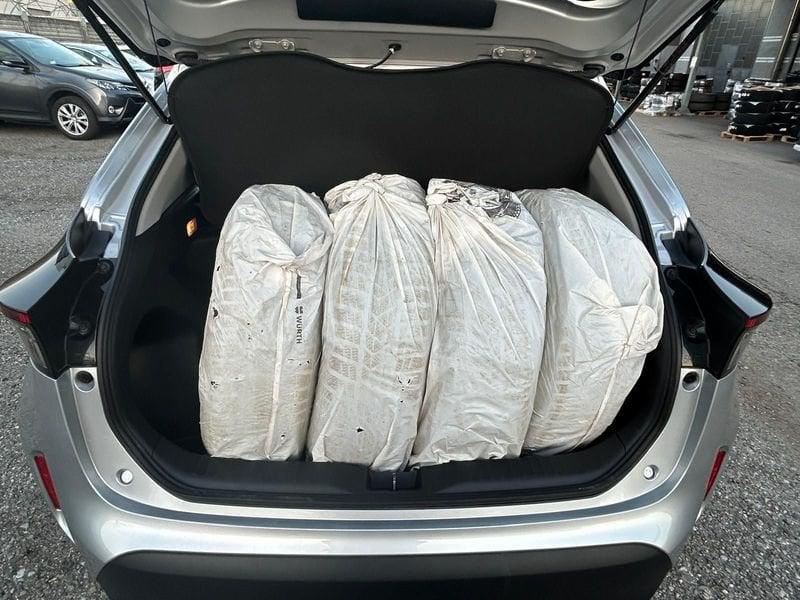 Toyota Yaris Cross Yaris Cross 1.5 Hybrid 5p. E-CVT Active