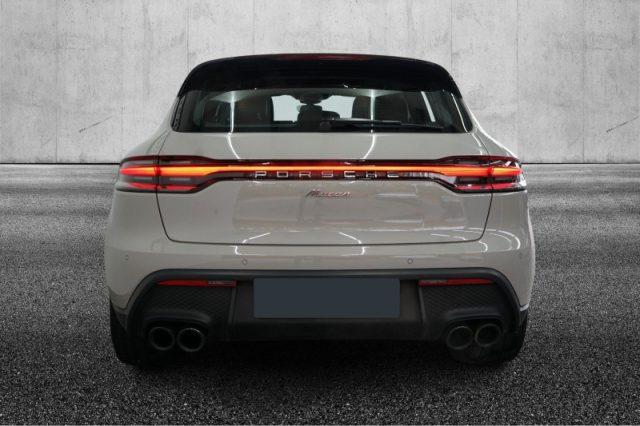 PORSCHE Macan 2.0