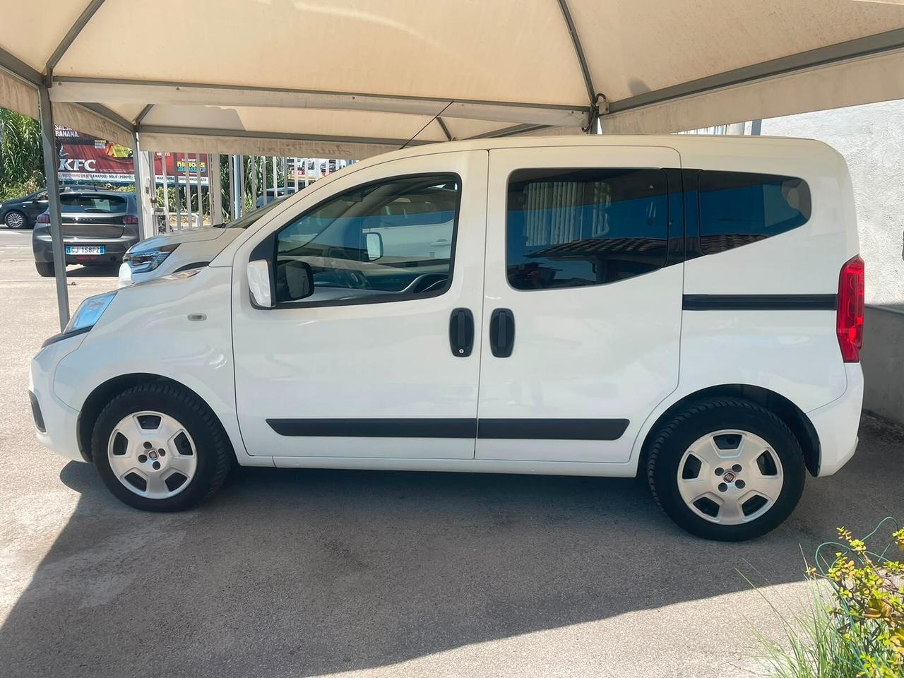 Fiat Qubo 1.3 MJT 95 CV N1 Autocarro 4 posti