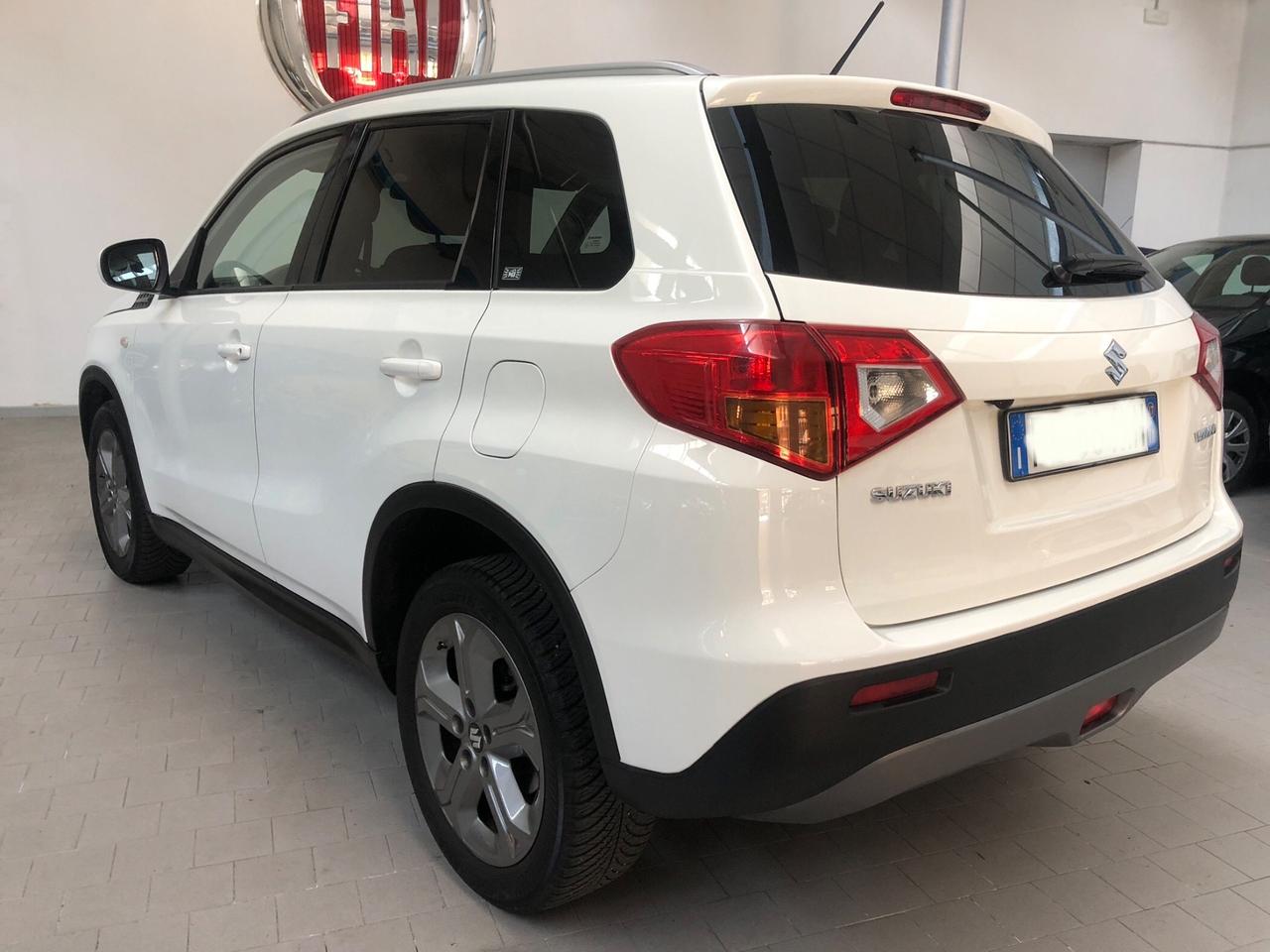 Suzuki Vitara 1.6 VVT A/T V-Top