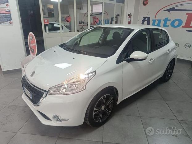 Peugeot 208 1.4 VTi 95 CV 5p. GPL MOTORE NUOVO