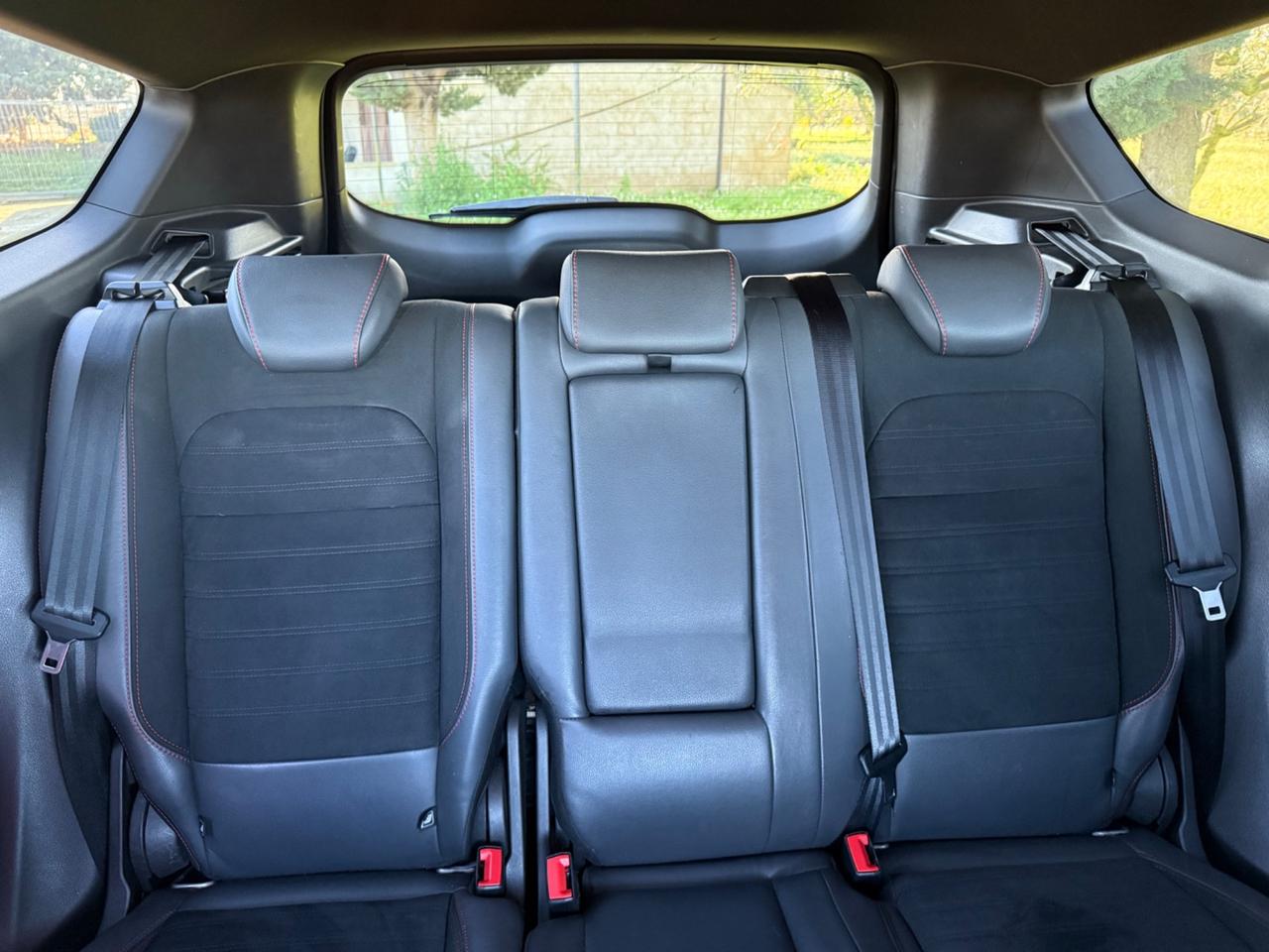 Ford Kuga 1.5 TDCI 120 CV S&S 2WD ST-Line