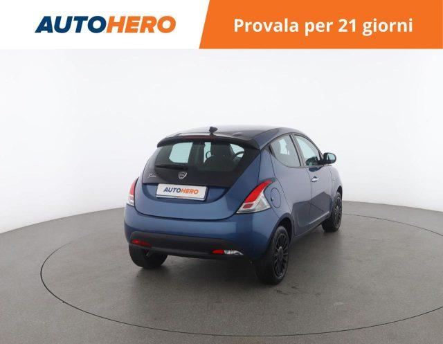 LANCIA Ypsilon 1.0 FireFly 5 porte S&S Hybrid Silver