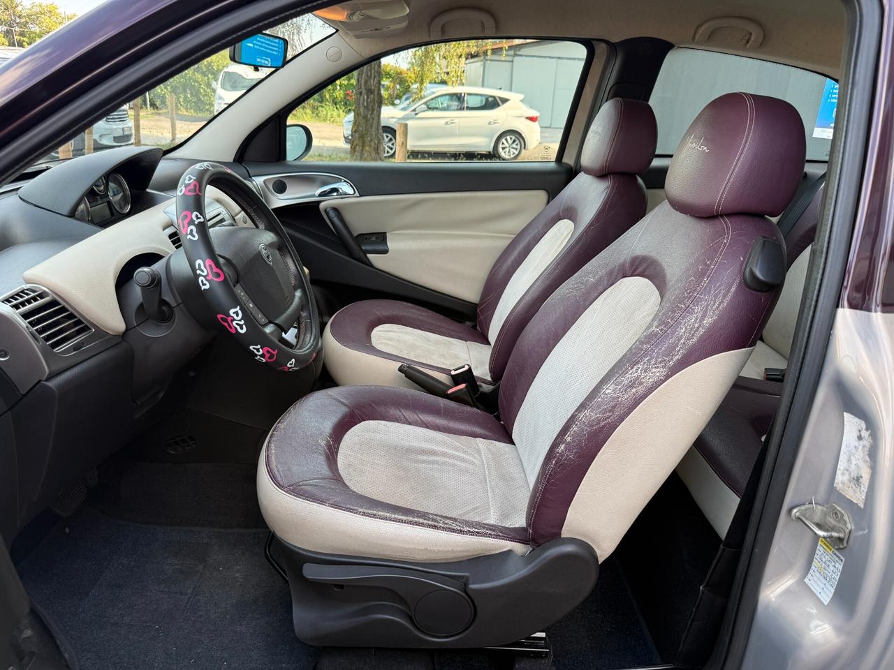 Lancia Ypsilon 1.4 16V Sport MomoDesign GPL valido fino 2036