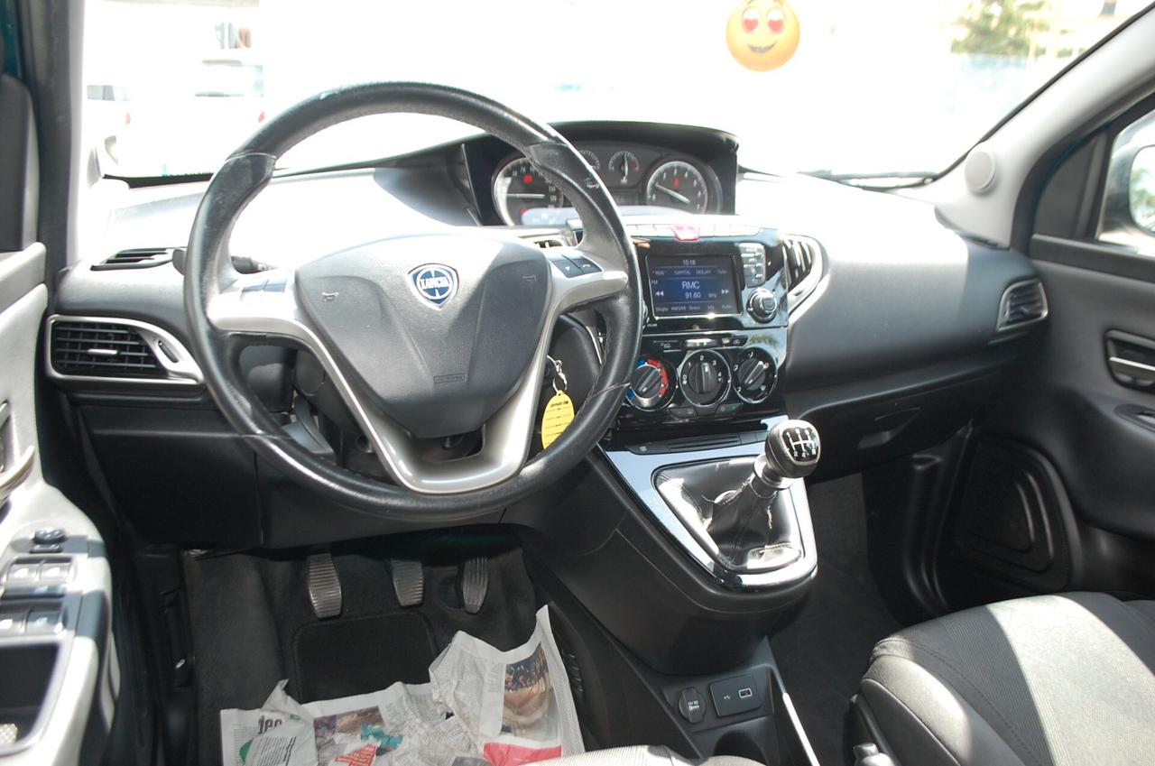 Lancia Ypsilon 1.2 69CV Gold S&S Bluetooth Uff Italy USB Clima