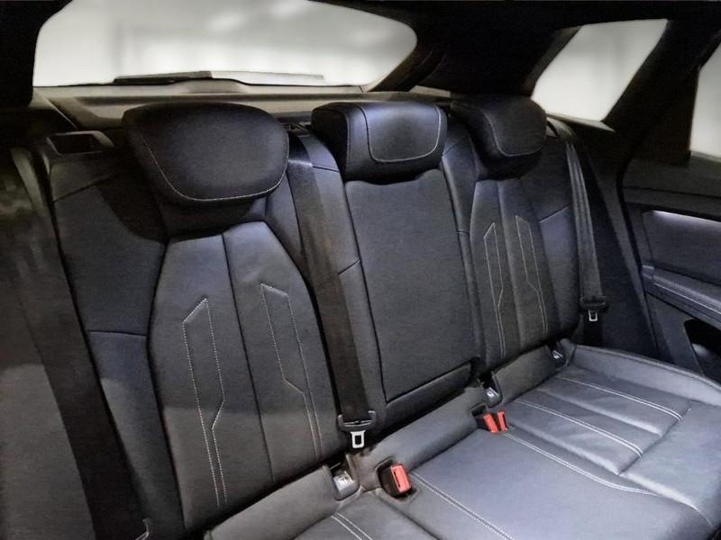 AUDI Q4 45 e-tron quattro S line edition
