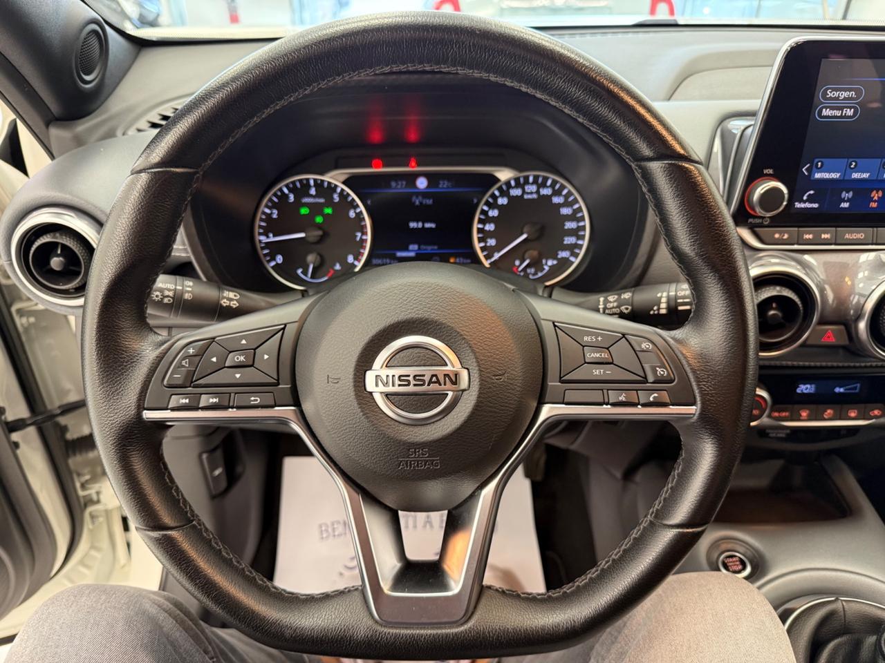 Nissan Juke 1.0 DIG-T 114 CV N-Connecta