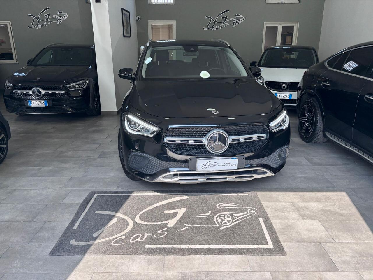 MERCEDES-BENZ GLA 220D AUTOMATICO SPORT LED-NAVI-CLIMA