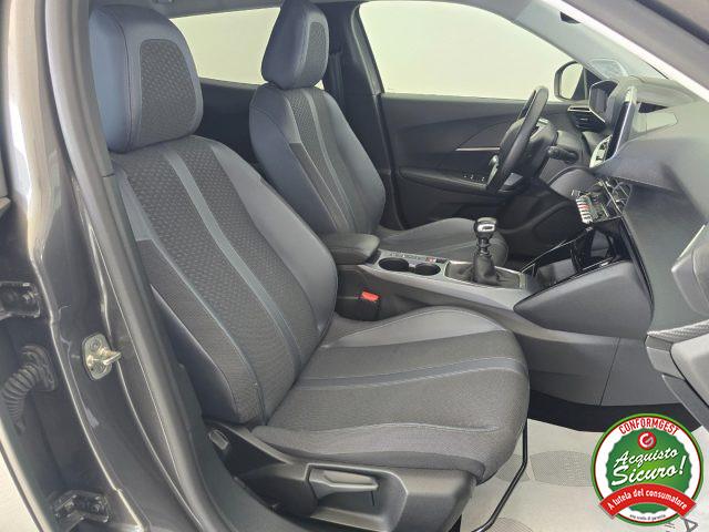 PEUGEOT 2008 BlueHDi 100 S&S Allure