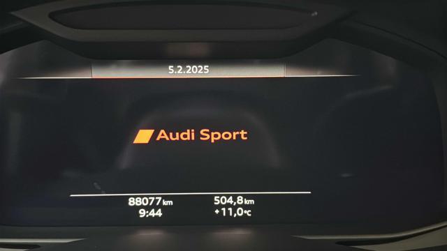 AUDI RS Q8 TFSI V8 quattro tiptronic