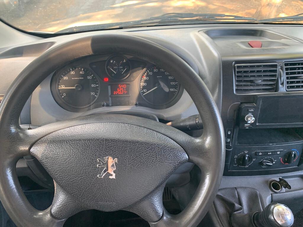 PEUGEOT EXPERT 1.6 HDI 3 POSTI