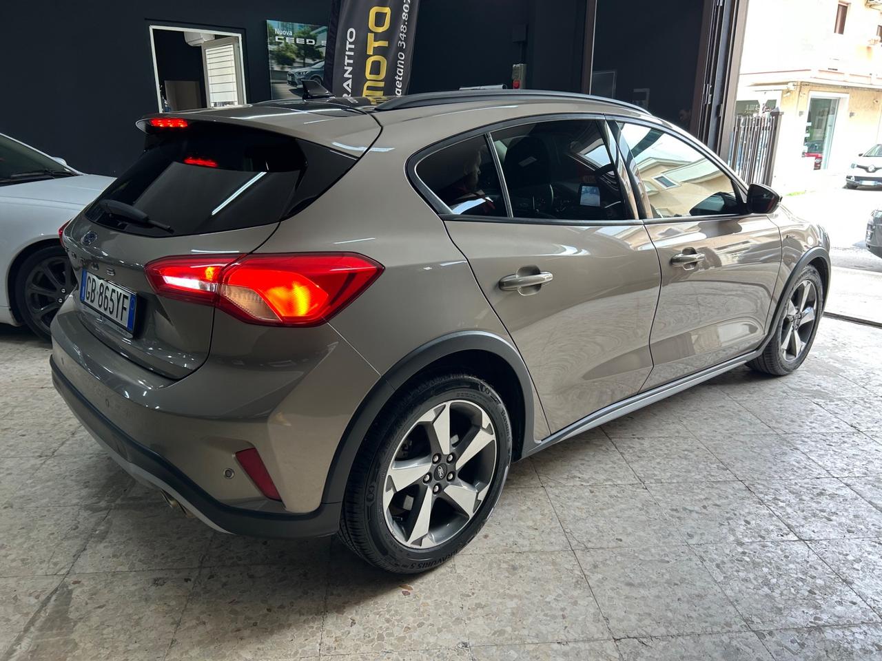 Ford Focus 1.0 EcoBoost 125 CV manuale 5p. Active Co-Pilot